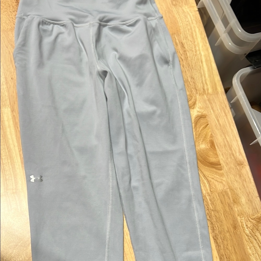 Under Armour Womens Gray Leggings